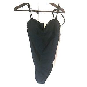 Hollister  New black size Medium swim suit